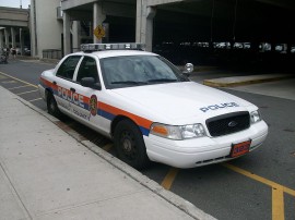 1024px-Nassau_Police_County_Ford_Crown_Victoria
